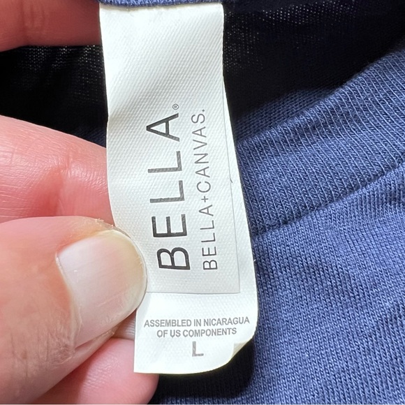 NWOT Bella-Canvas Game of Thrones SS Graphic T-Shirt in Navy Women’s Sz L - Picture 5 of 6